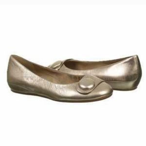 ECCO Owando Light Gold Metallic Button‎ Flats Eur 41, US 10.5